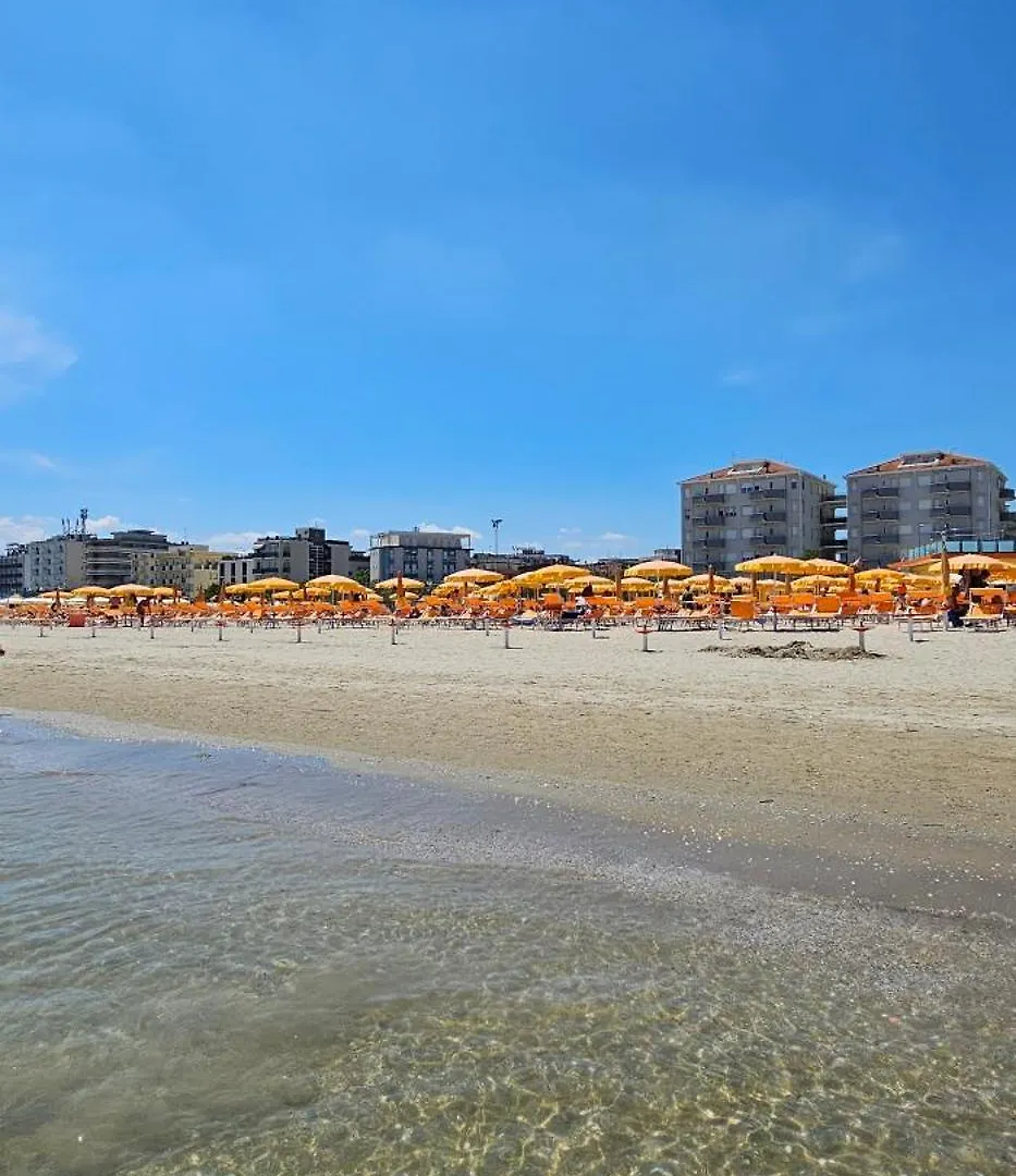 ***  Hotel Sara*** Cesenatico Ιταλία