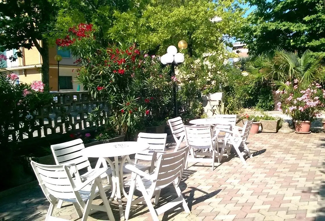 Hotel Sara*** Cesenatico Ιταλία