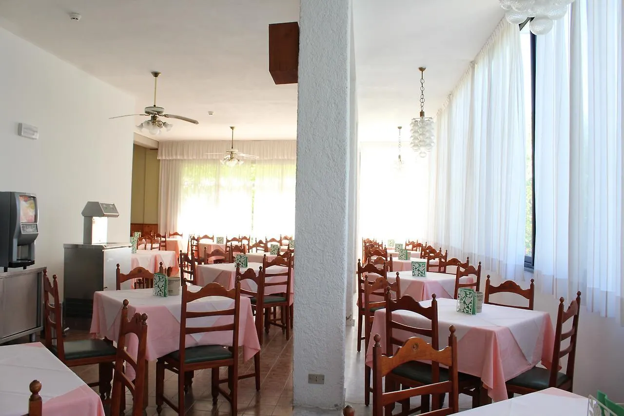 ***  Hotel Sara Cesenatico Italia