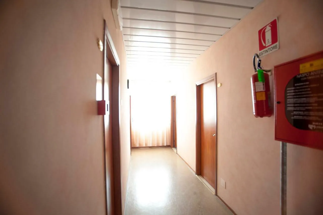 Hotel Sara*** Cesenatico 3*,  Ιταλία