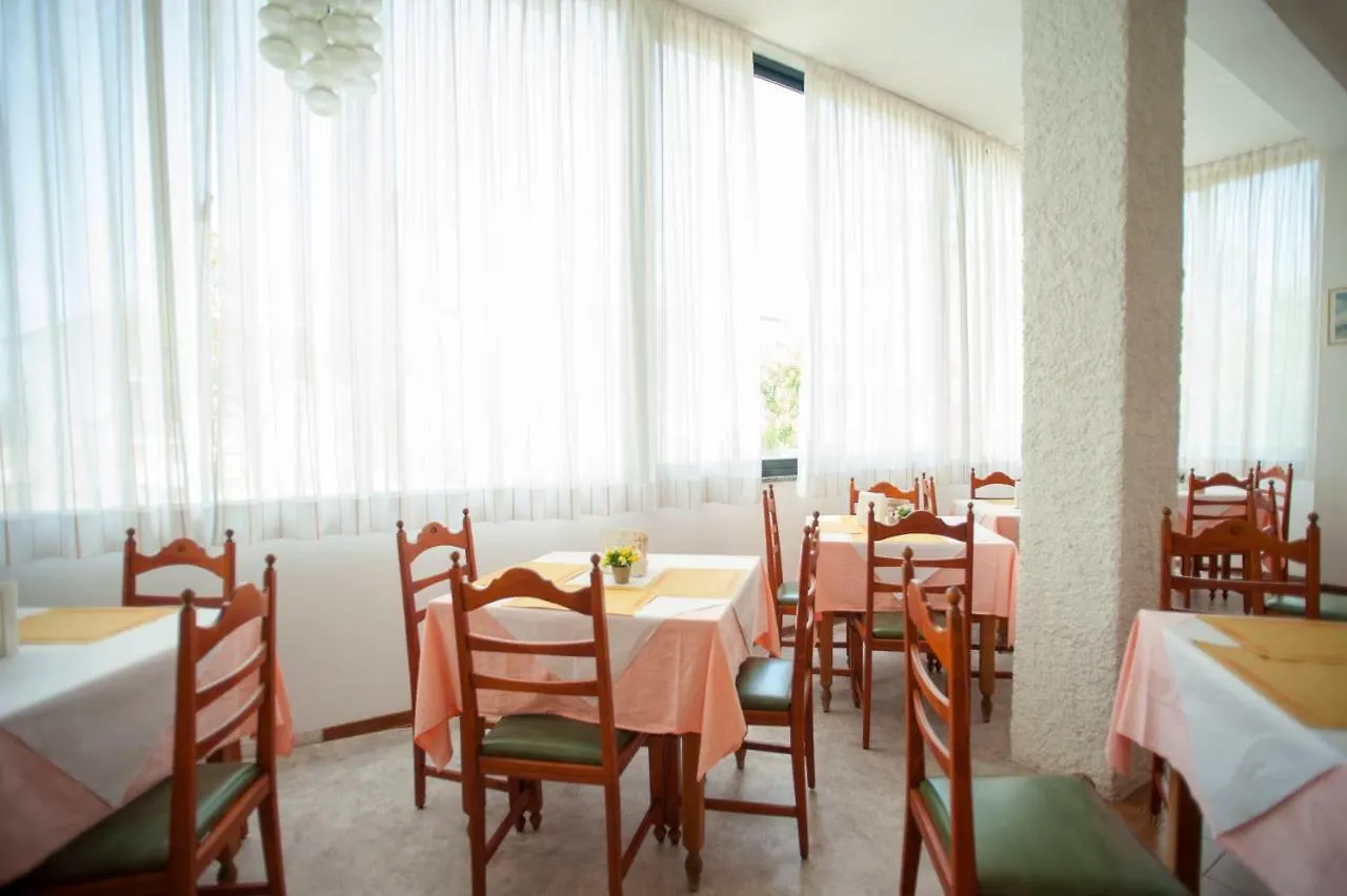 Hotel Sara Cesenatico
