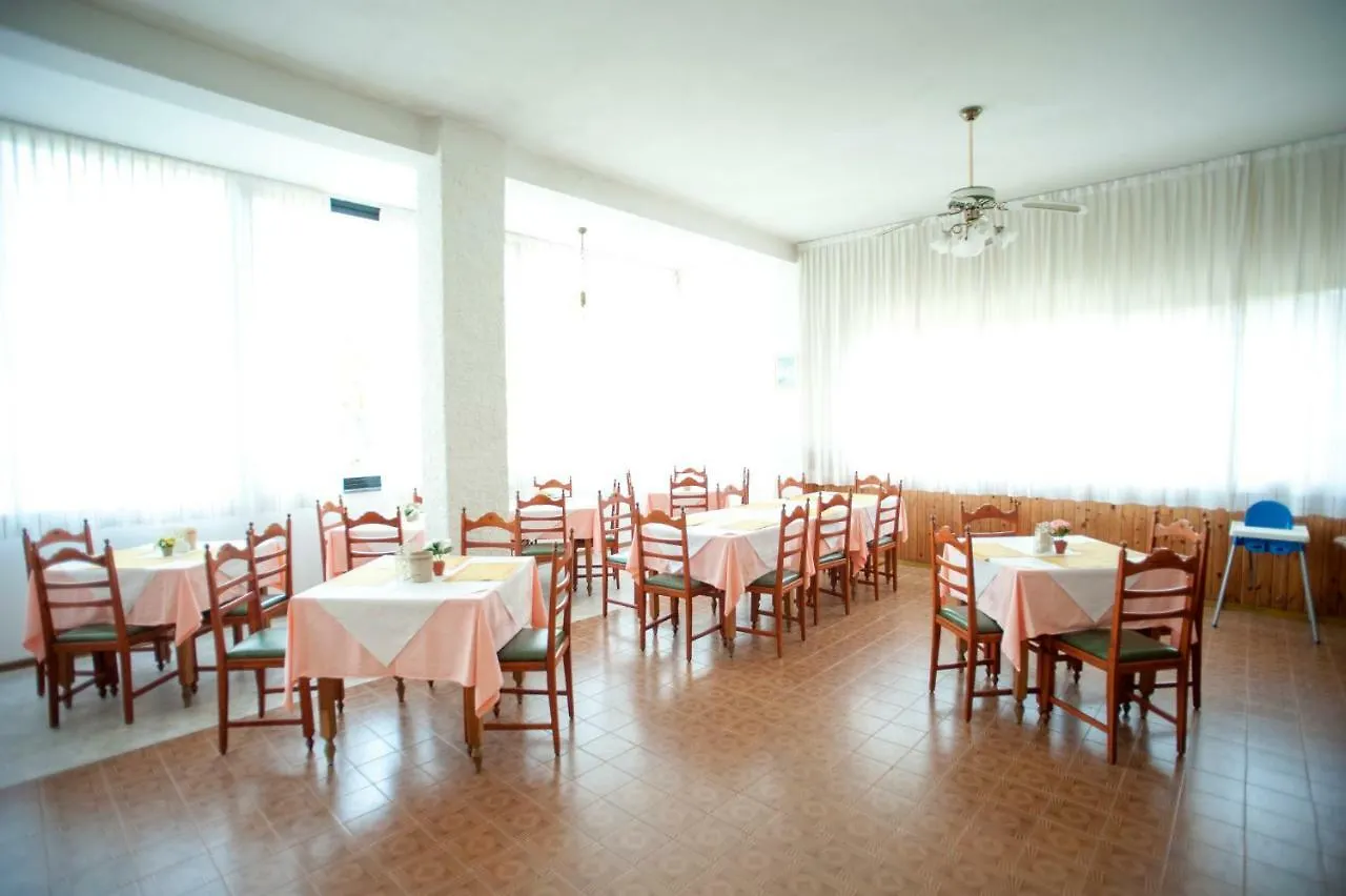 Hotel Sara*** Cesenatico Ιταλία